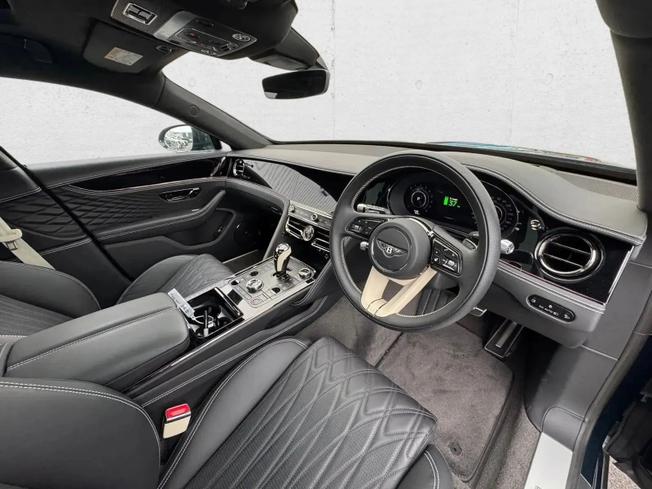 BENTLEY Flying Spur Photo 7