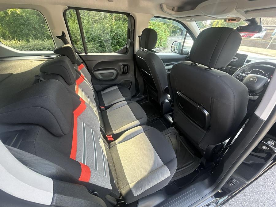 Citroen Berlingo Photo 55d71a63-2333-45d6-add7-79077400690a.jpg