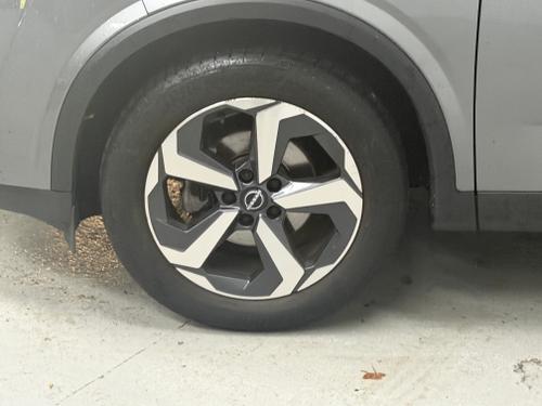 Nissan Qashqai Photo 55d7f86c-97fc-47b1-b03c-6c3d173004b0.jpeg