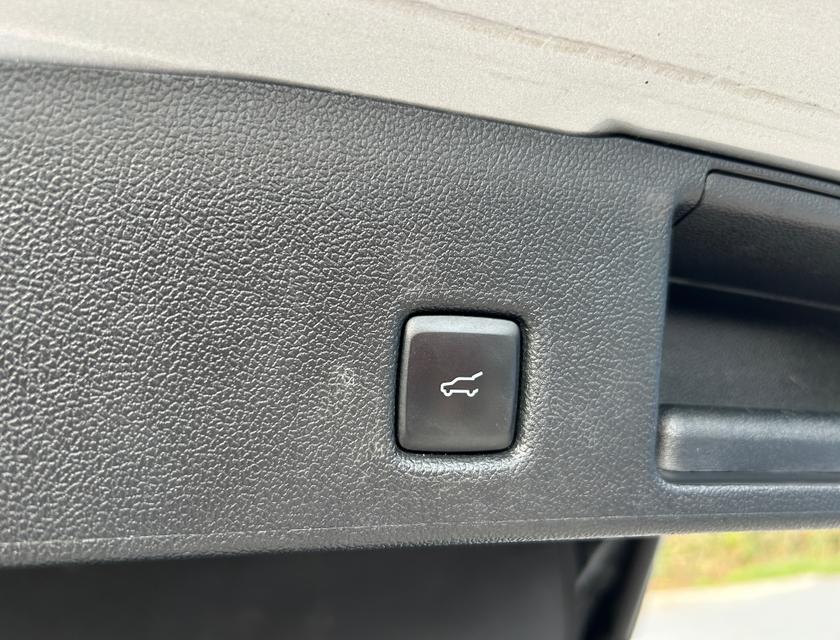 Ford Kuga Photo 55d8c36f-77b5-41ba-8f5f-feee9f607777.jpg