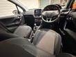 Peugeot 208 Photo 31