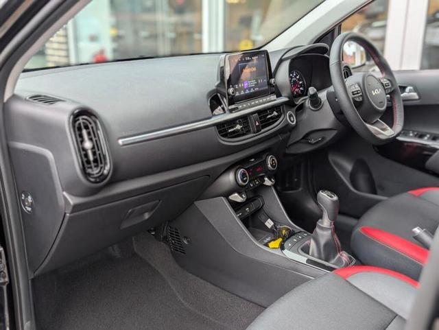 Kia Picanto Photo 55f05296-39e0-4e06-af8a-25a3af723985.jpg