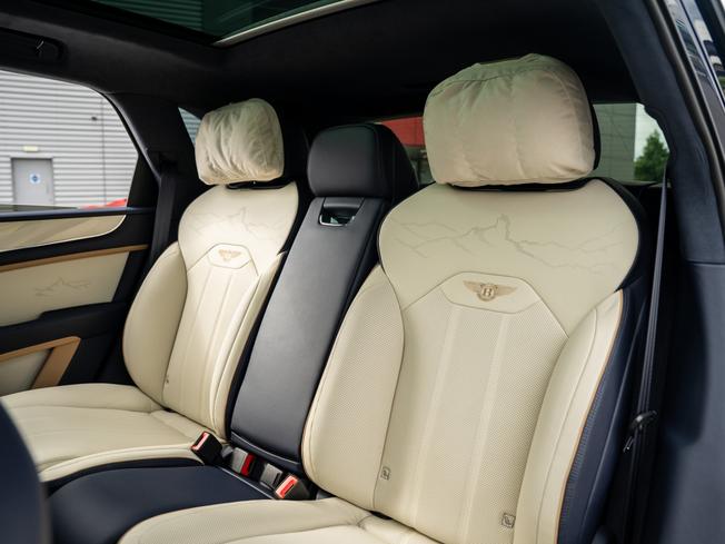 BENTLEY Bentayga  Photo 20