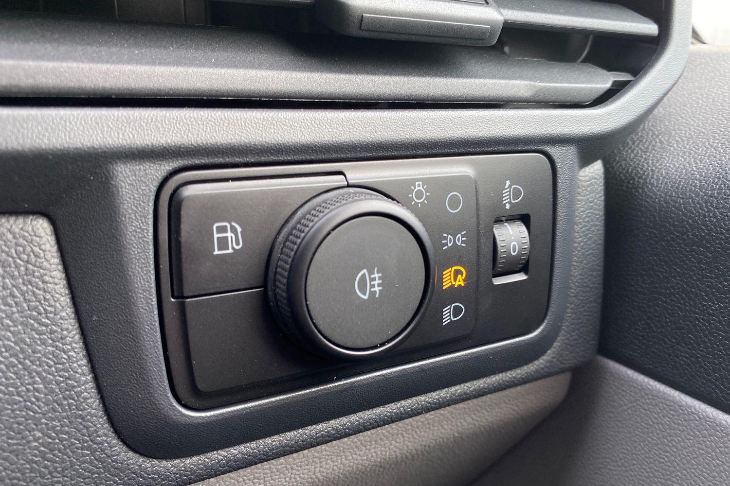 Ford TRANSIT CUSTOM Photo 35