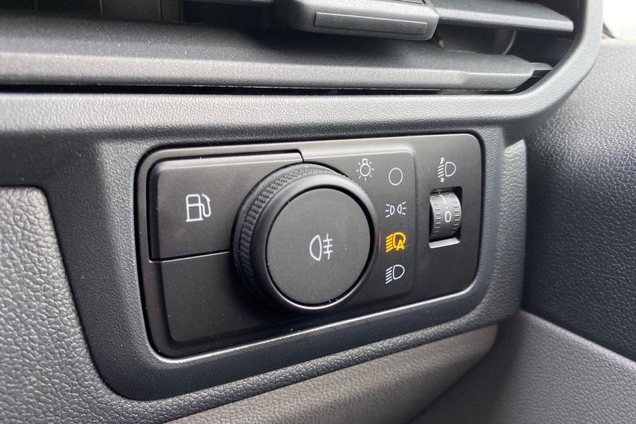 Ford TRANSIT CUSTOM Photo 561199d8-6b64-4636-a3ce-9fde3d9fc006.jpg