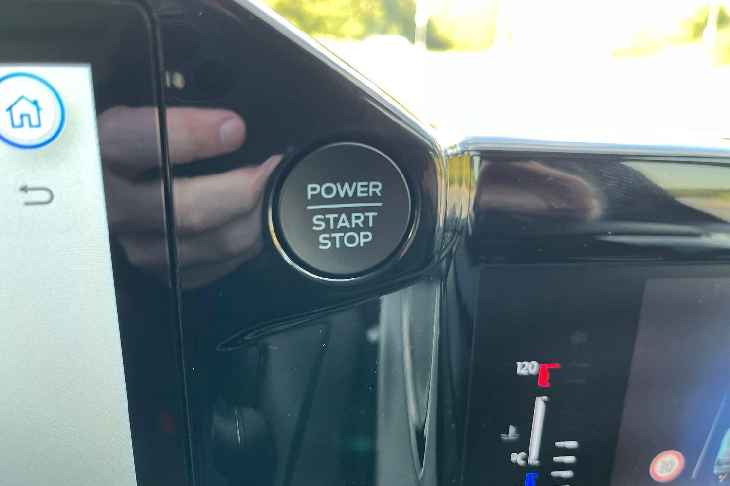 Ford TRANSIT CUSTOM Photo 27