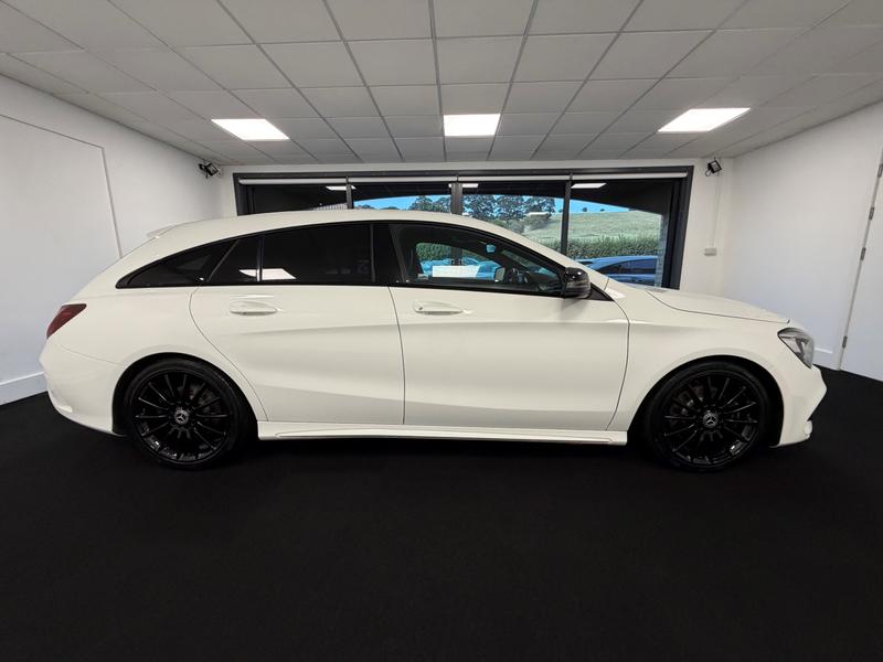 Mercedes-Benz CLA Photo 56178833-f685-4164-8684-0e1df8ed16bb.jpg