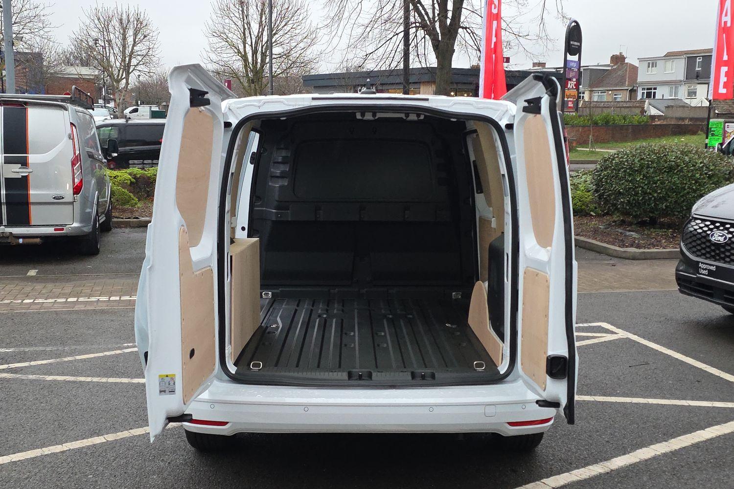 Ford TRANSIT CONNECT Photo 6