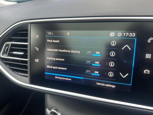 Peugeot 308 SW Photo 5629cc13-0d99-4ca9-89c3-2fb200f1b1b0.jpeg