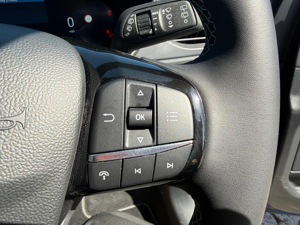Ford Kuga Photo 562b90df-7ffc-46e9-a1e1-7f3dcb378cc2.jpeg