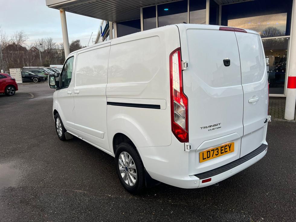Ford Transit Custom Photo 56390b51-1d8a-4d18-9b4d-5428cbe8626c.jpg