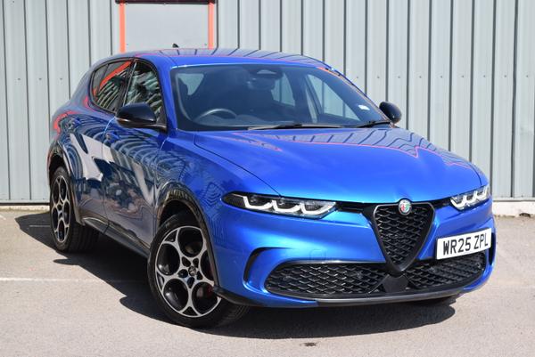 Used 2025 Alfa Romeo TONALE 1.5 MHEV Sprint 5dr Auto Blue at SERE Motors