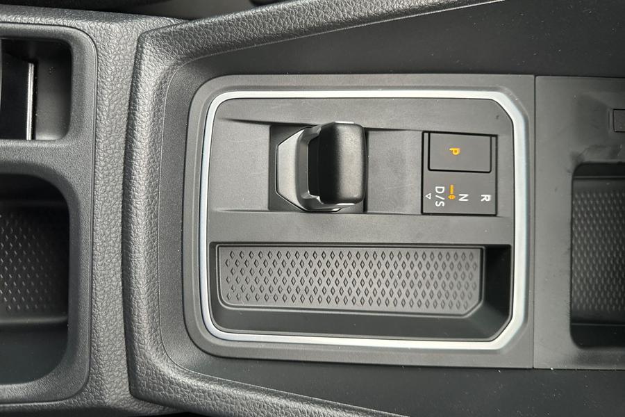 Ford TRANSIT CONNECT Photo 56483981-7b5e-40af-8e79-692c229b886f.jpg