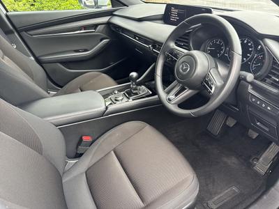 Mazda Mazda3 Photo 1