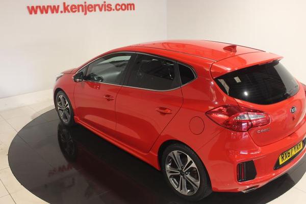 Kia Ceed 1.6 CRDi GT-Line Hatchback 5dr Diesel Manual Euro 6 (s/s) (134 bhp) Photo 4