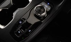 Lexus RZ Photo 13