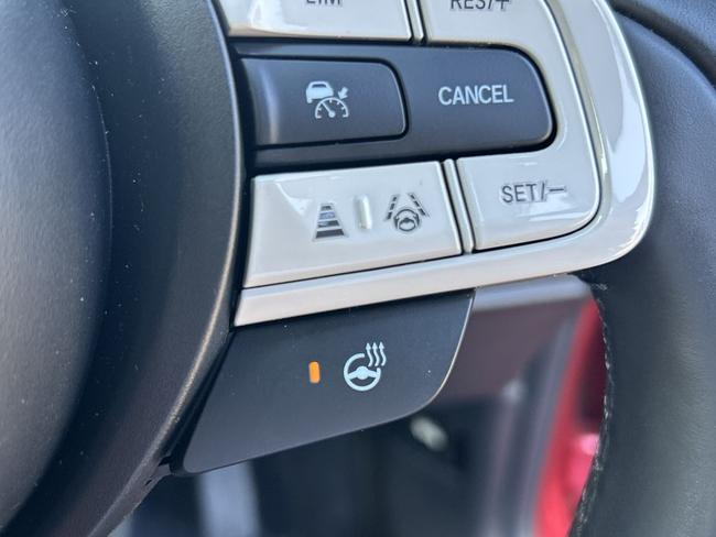 Honda Jazz Photo 56628f7e-d1ae-43f8-83ca-6772f18cc087.jpg