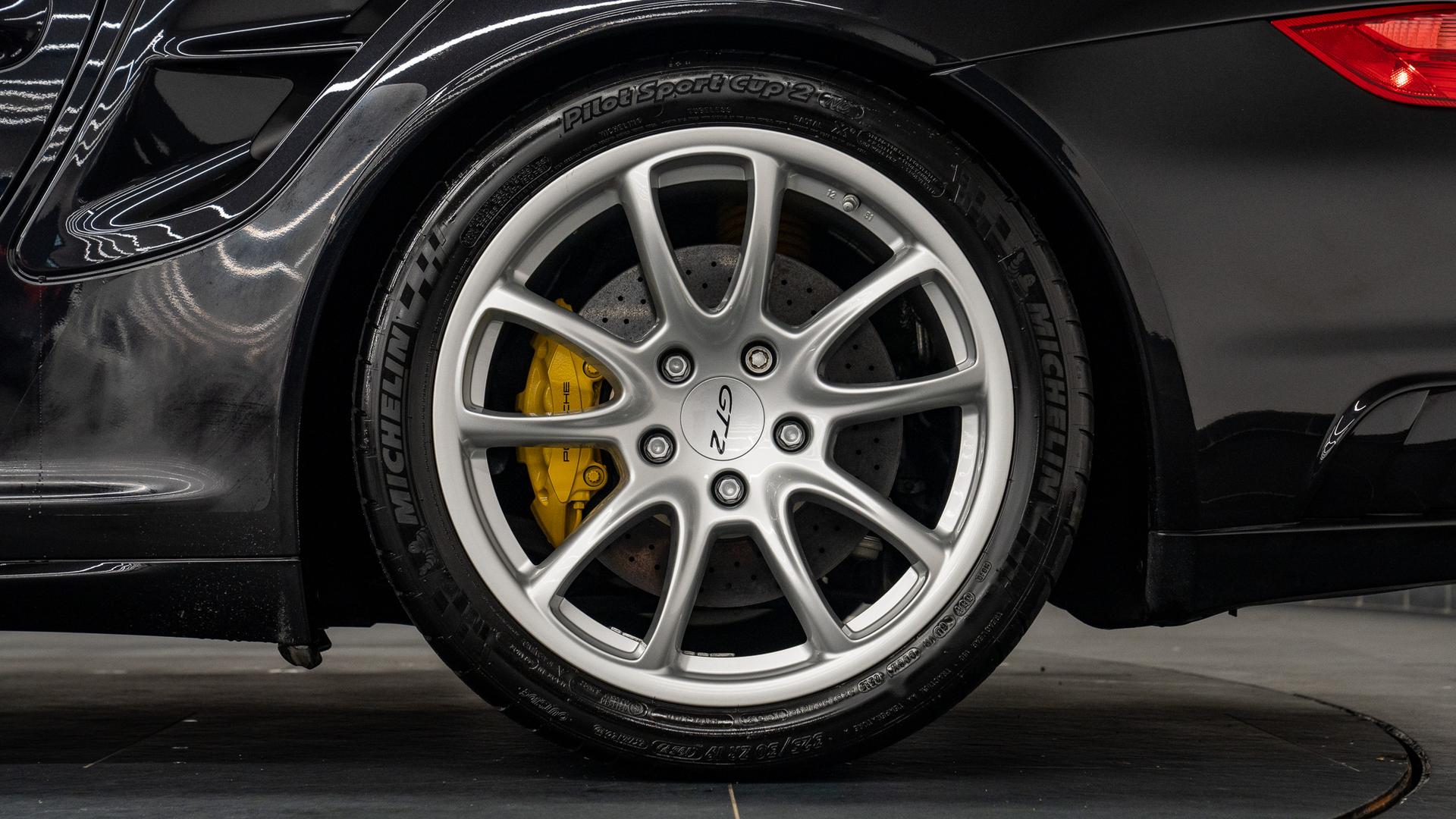 Porsche 911 Photo 566abd5e-0612-4eef-a164-efc4605514f9.jpg