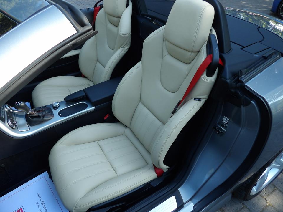 Used Mercedes-Benz SLK YF64CFY 2