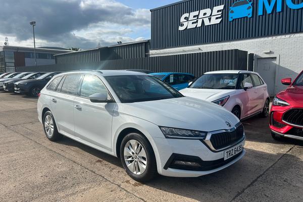 Used 2022 Skoda OCTAVIA 1.0 TSI SE Technology 5dr White at SERE Motors