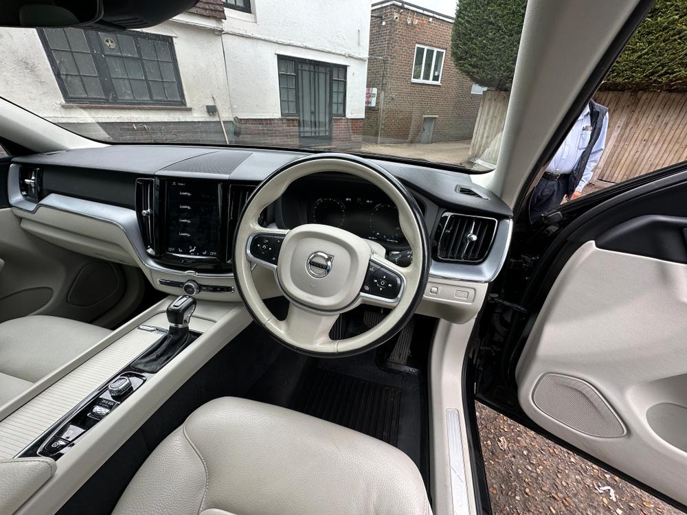 Used Volvo XC60 RX20NWS 8