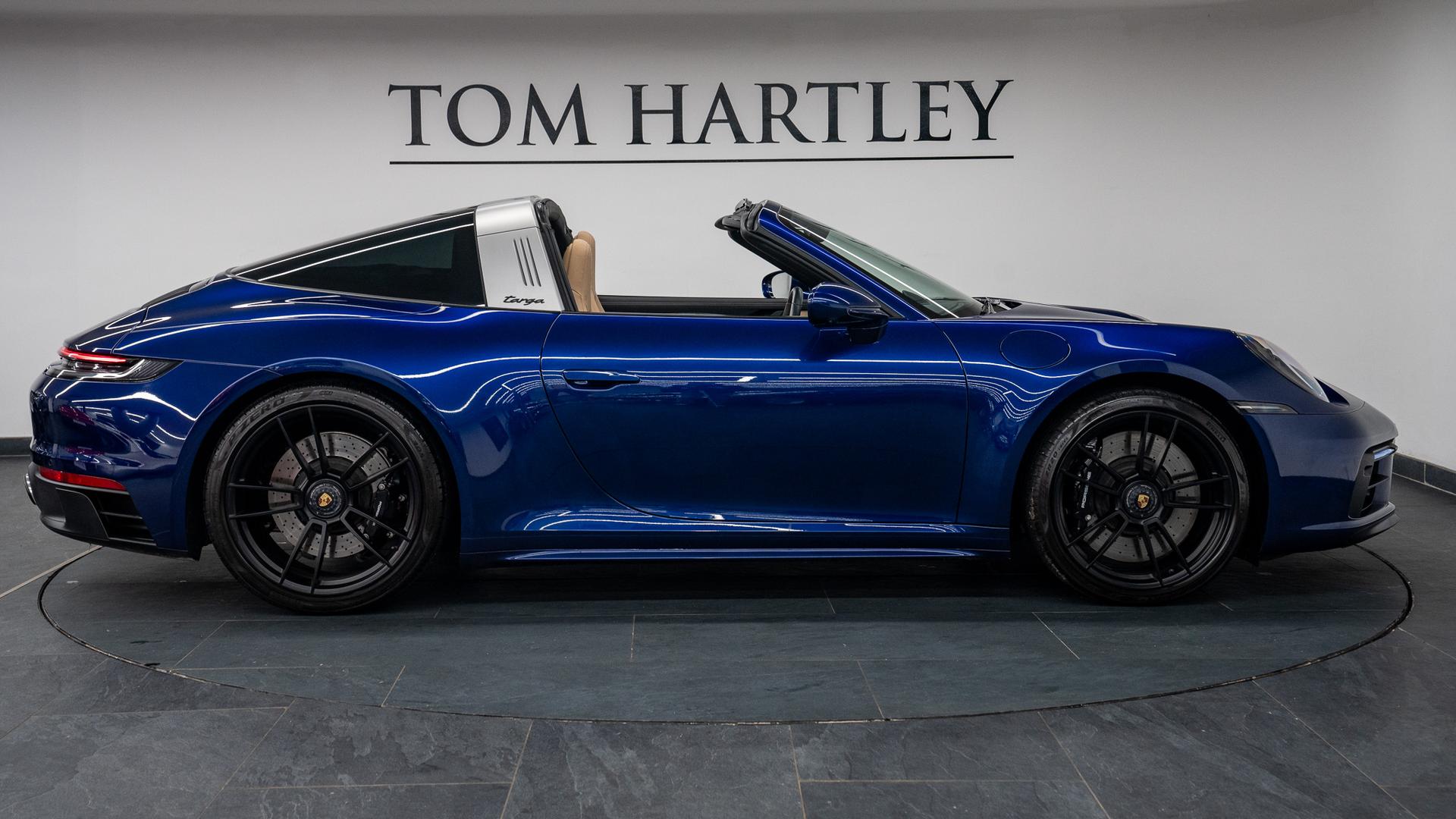 Porsche 911 Photo 5688628f-e0bc-4c88-b1d4-4bfac858a0e0.jpg