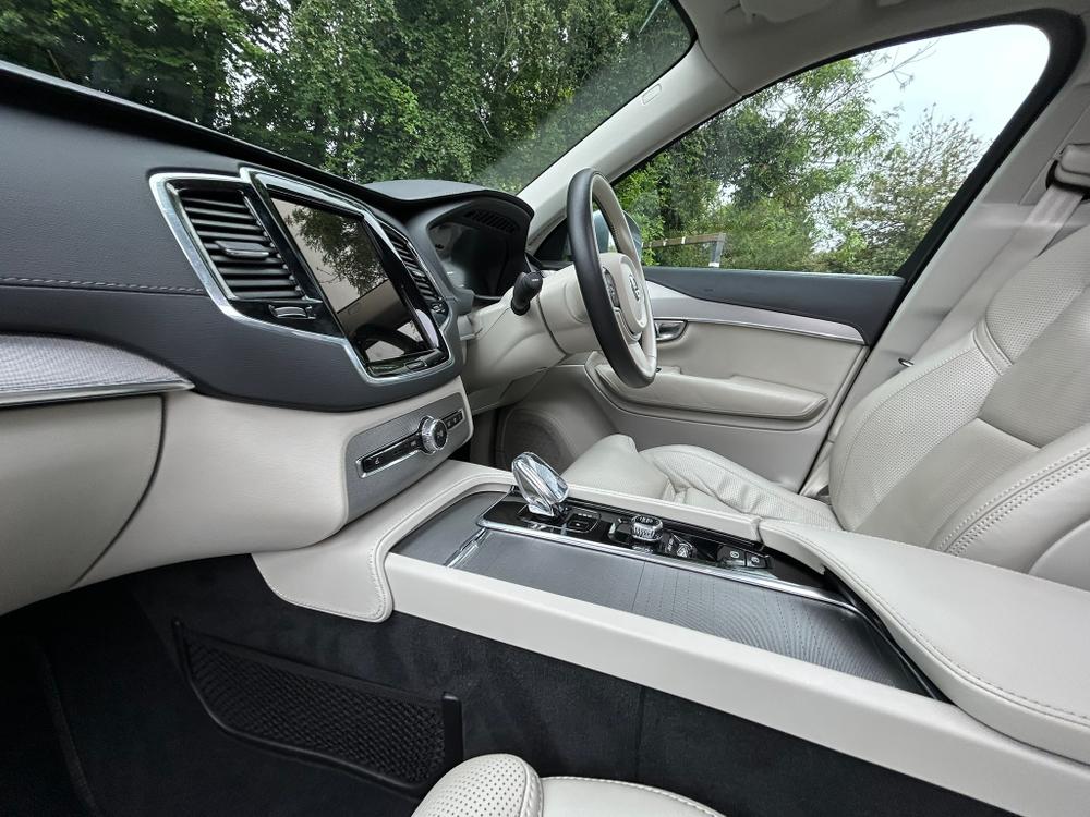 Used Volvo XC90 YG69MEP 43