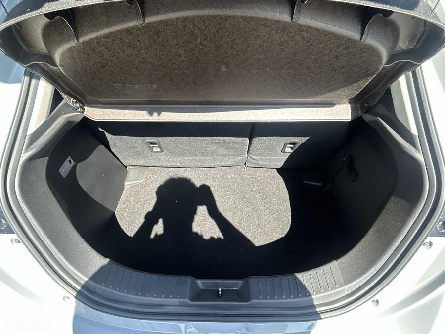 Mazda Mazda2 Photo 569f7a1f-3a5b-414d-9e76-1b96615e329a.jpg