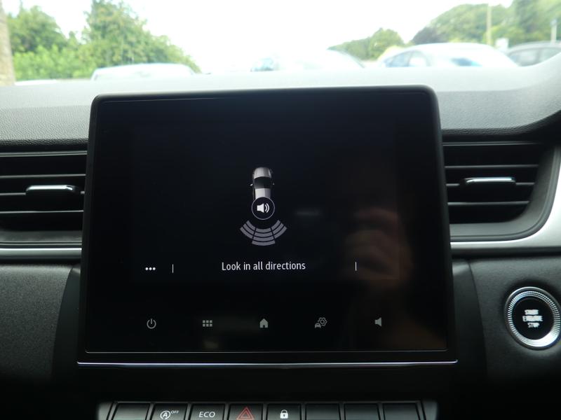 Renault Captur Photo 569fd12e-a297-4047-8282-ad03f66b7d19.jpg