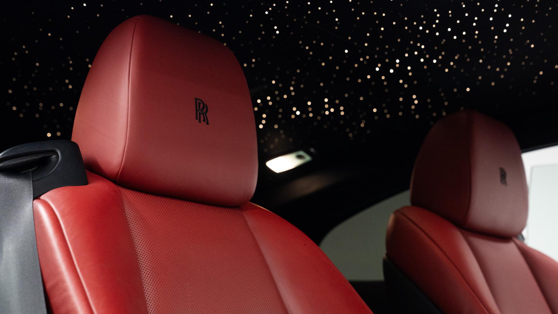 Rolls-Royce Wraith Photo 56a8bced-9cc4-4a81-b302-9ef87941d7cd.jpg