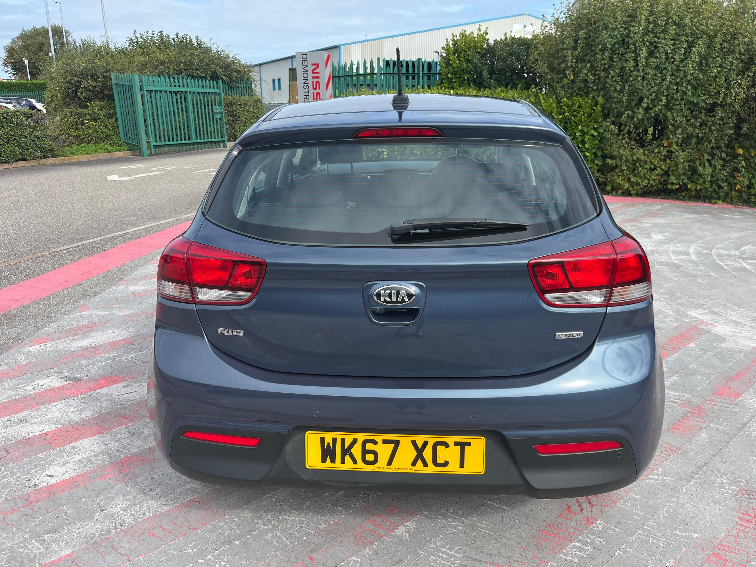 Kia Rio Photo 9
