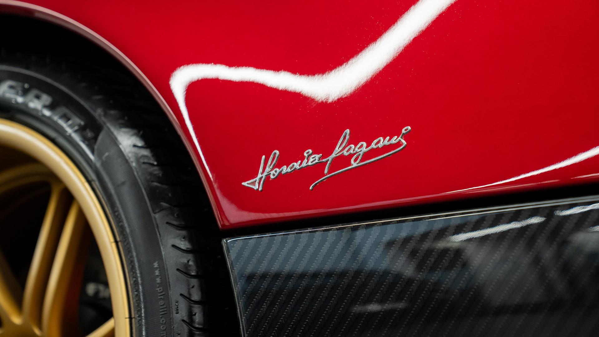 Pagani Huayra Photo 56ba30ed-51fd-4bfc-8d0c-c0cc1eff40f0.jpg