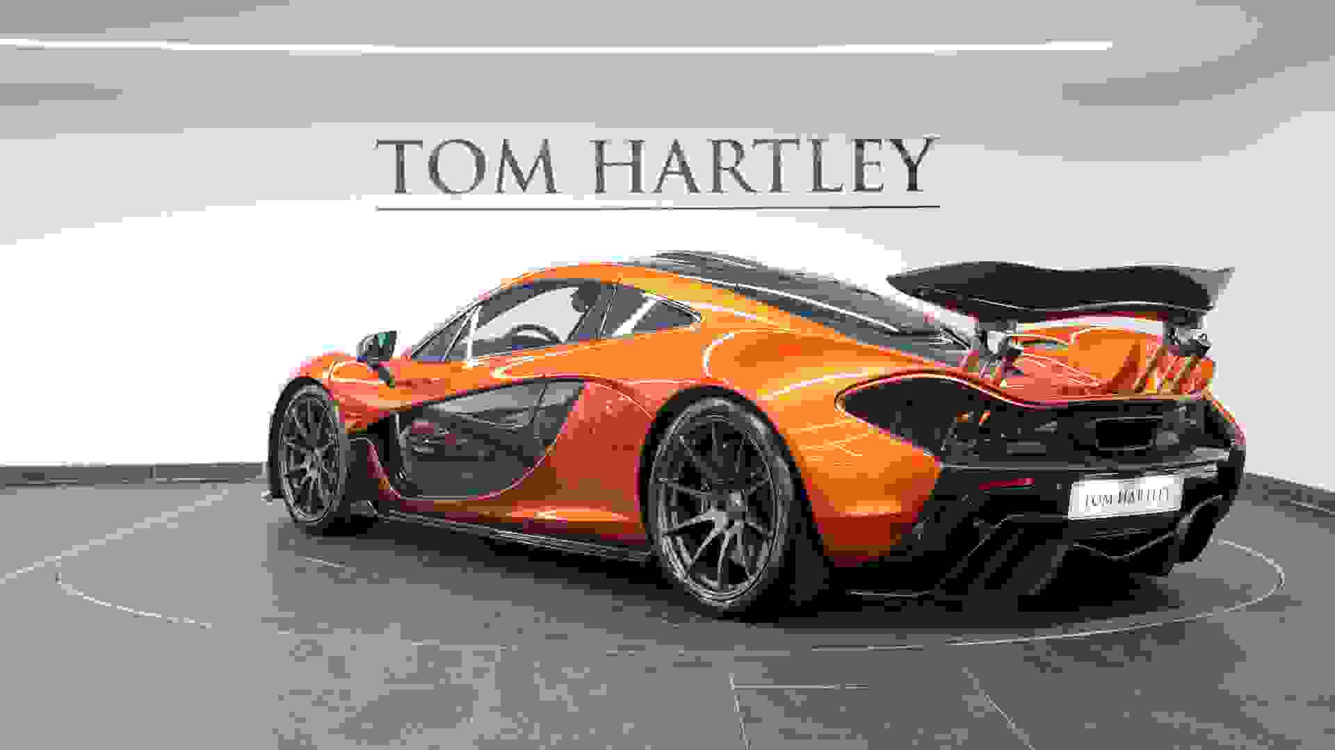 McLaren P1 Photo 56c6c328-091c-4d53-bf6e-537eaad6aeab.jpg