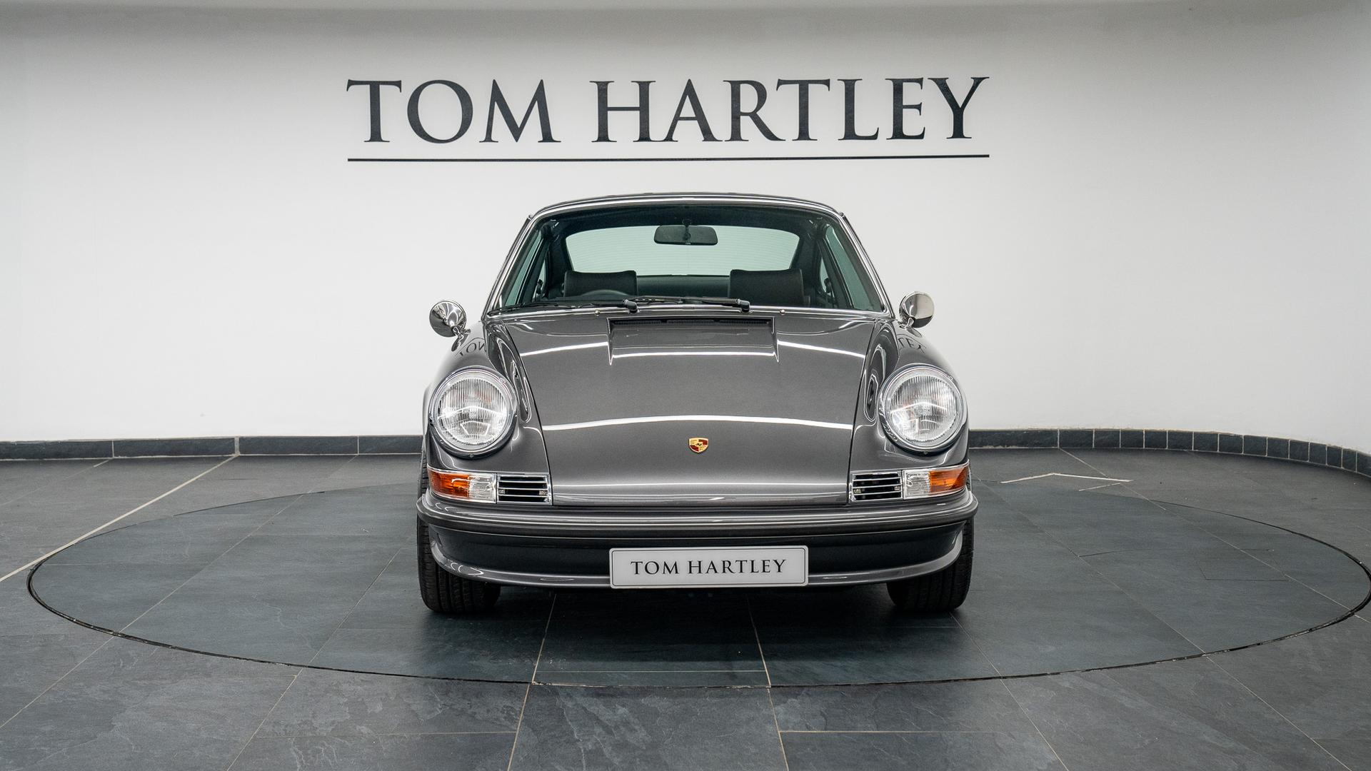 Porsche 911 Photo 56c9a158-4b74-4f67-9bec-6951179455b9.jpg