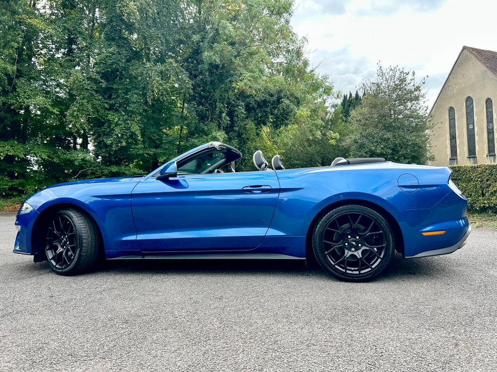 Used Ford Mustang AF18AGZ 19