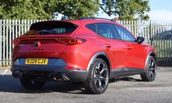 CUPRA FORMENTOR Photo 3