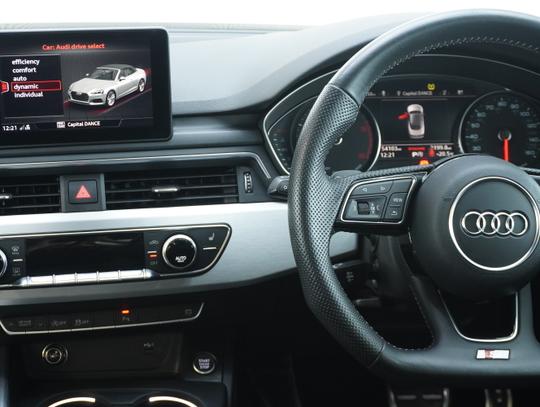 Audi A5 Cabriolet Photo 56fae228-36d5-4e7a-a1fd-ca3acbdb85fc.jpg