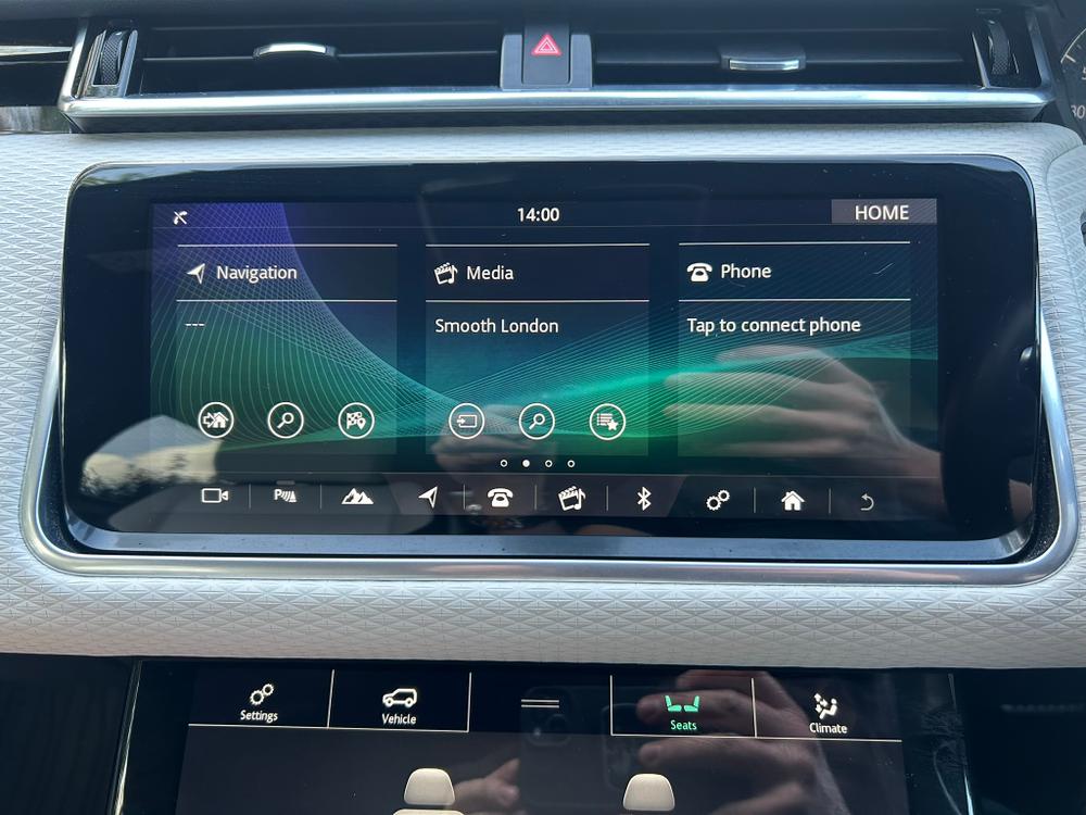 Used Land Rover Range Rover Velar SY70JUV 33