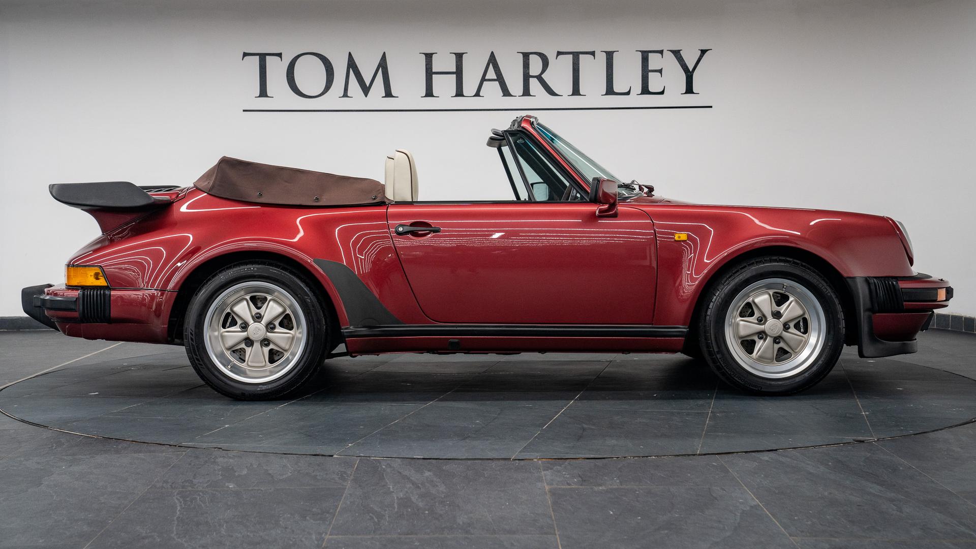 Porsche 911 Super Sport Cabriolet Photo 56ffc7cd-bf53-4344-8382-74307a377f07.jpg