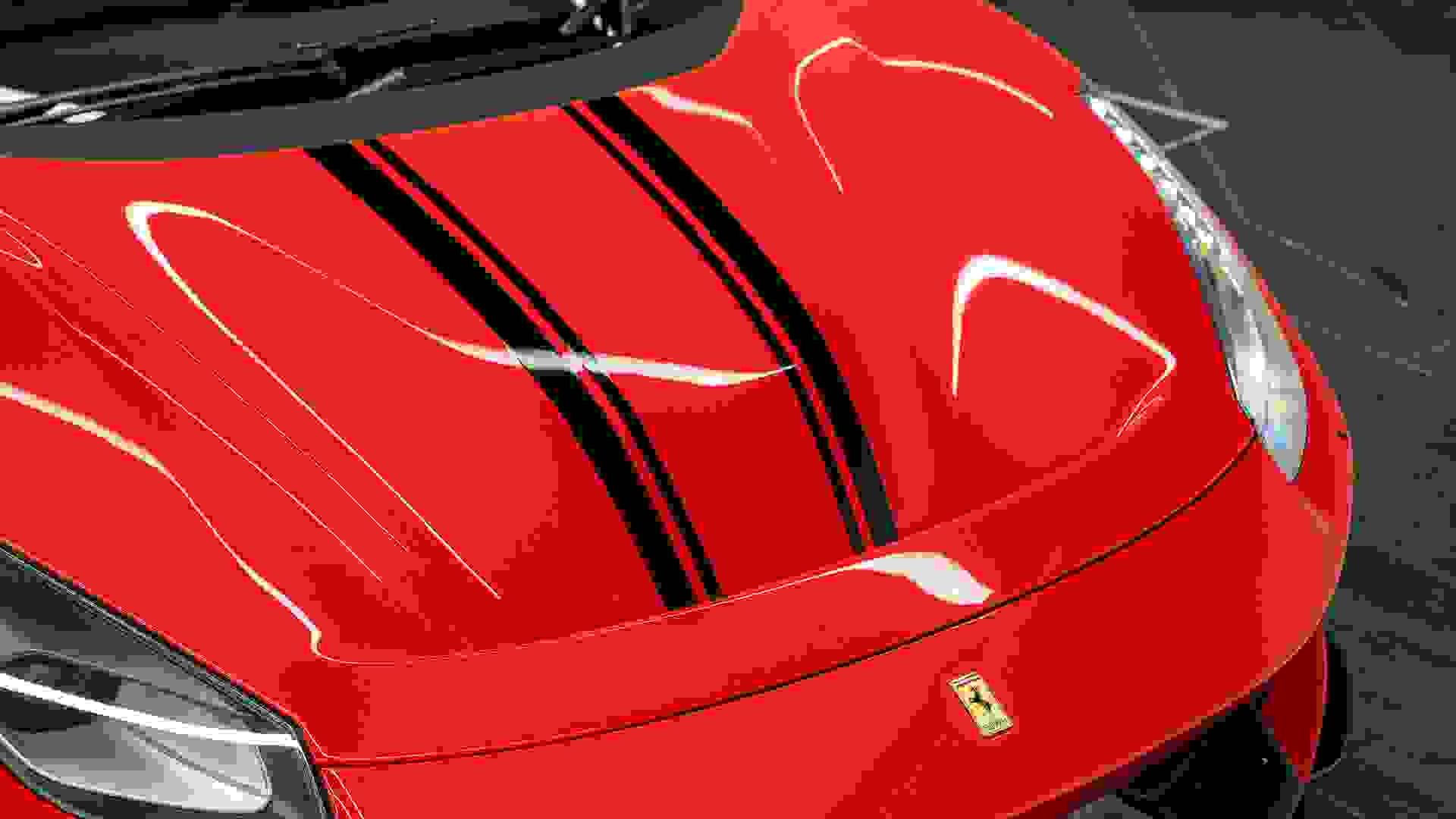 Ferrari 488 Photo 5739b168-0a80-4aff-9460-d9bdcbf2cc5c.jpg