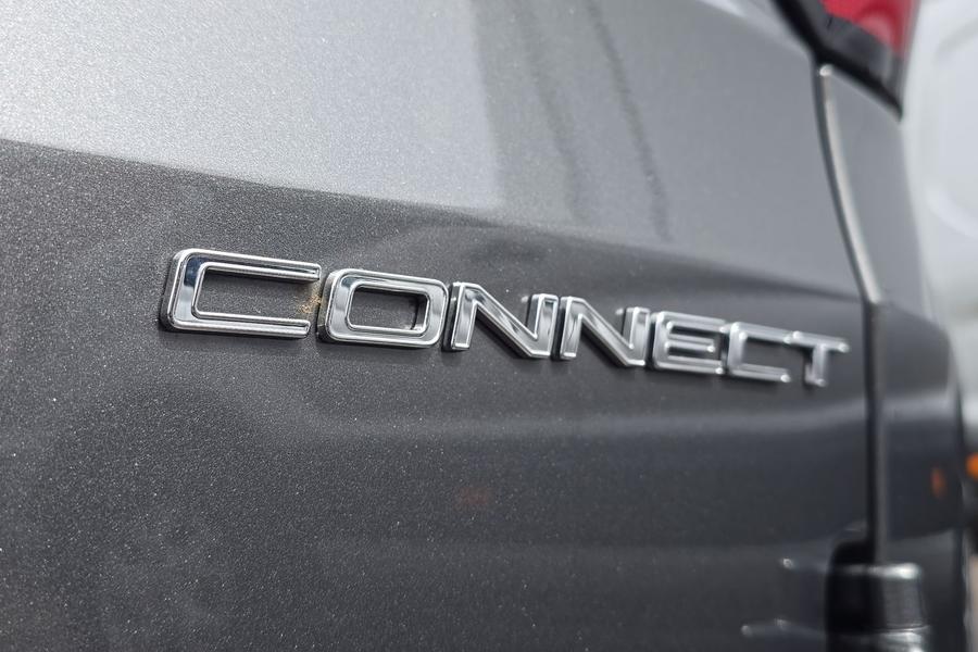Ford TRANSIT CONNECT Photo 573b0565-1696-4833-b327-a8ef77d6e60e.jpg