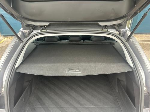 Peugeot 308 SW Photo 573ddea7-391e-427d-820d-aa9a4d6b1fc6.jpeg