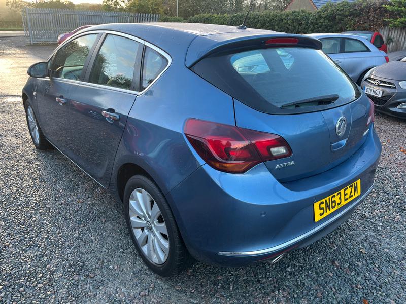 Used Vauxhall Astra SN63EZM 3