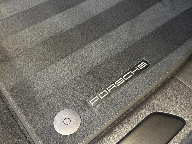PORSCHE Cayenne Photo 33