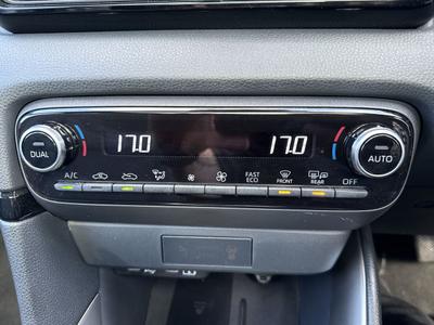 Mazda Mazda2 HYBRID Photo 17
