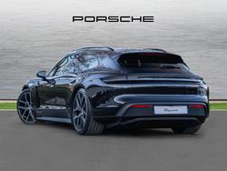 PORSCHE Taycan Photo 2