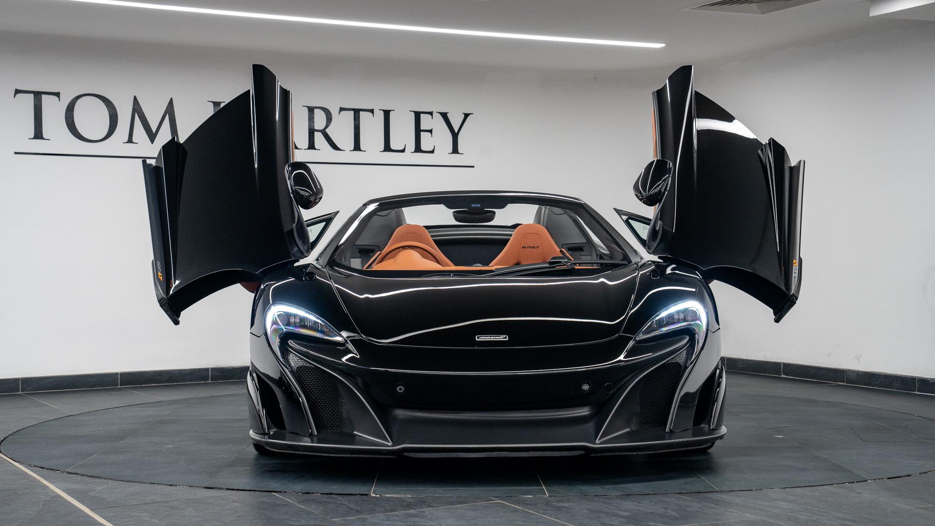 McLaren 675 LT Photo 576b4ea0-0880-4a43-85bd-055368393261.jpg