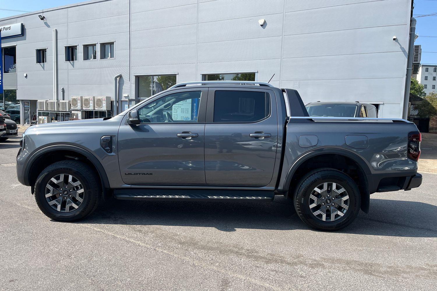 Ford RANGER Photo 34