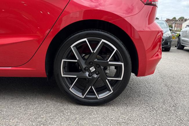 SEAT Ibiza Photo 24