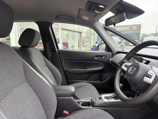 Honda Jazz Photo 578dc739-850c-474a-ae39-87832bf375bb.jpg